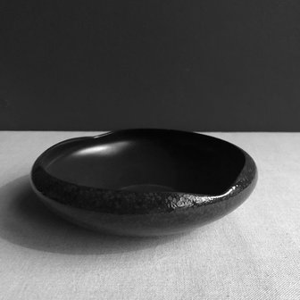 Raw Bowl in black/brown