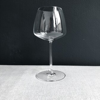 Mirage white wine glass