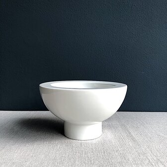 Footed Ethnic bowl 12 cm [RENTAL]