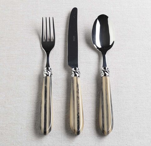 Diana Pierre table fork